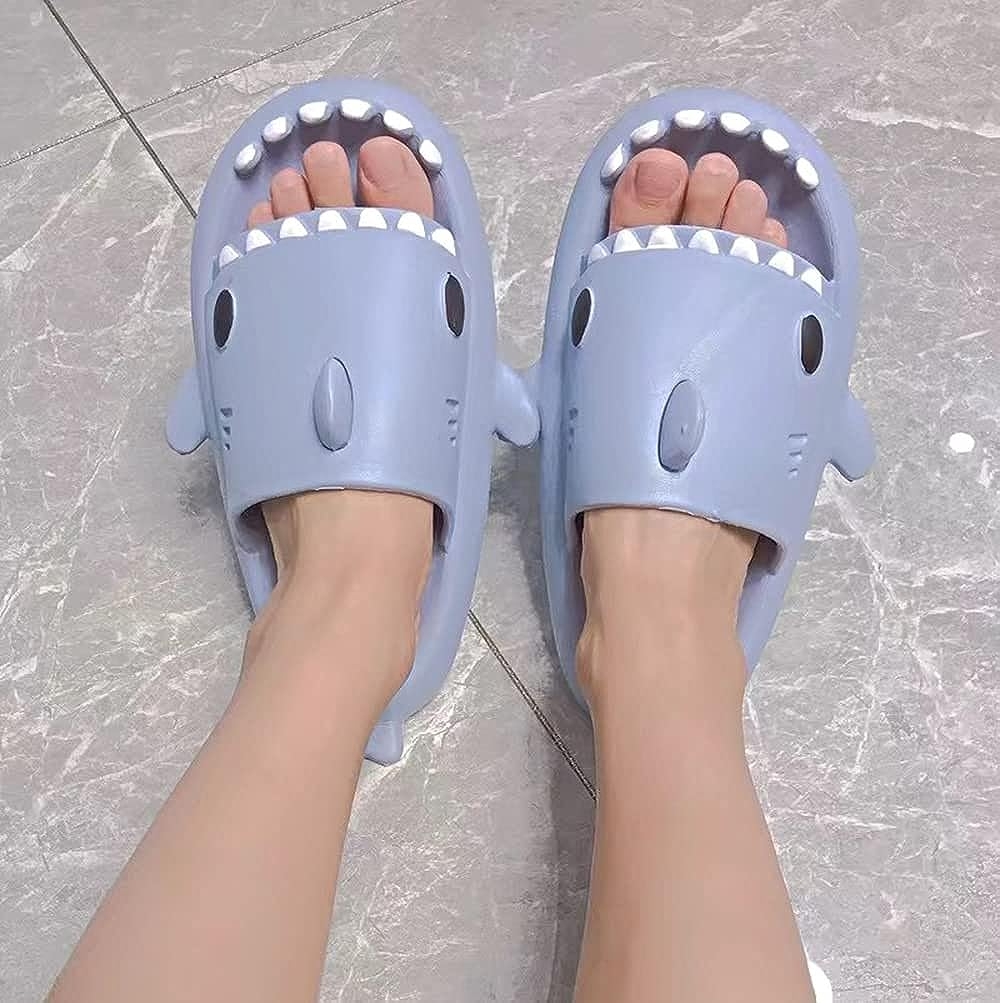 HUAZUMEI Cute Cartoon Shark Slippers,Quick Drying Non-Slip Slodes, Bathroom Slippers Gym Slippers Soft Sole Open Toe House - Image 22