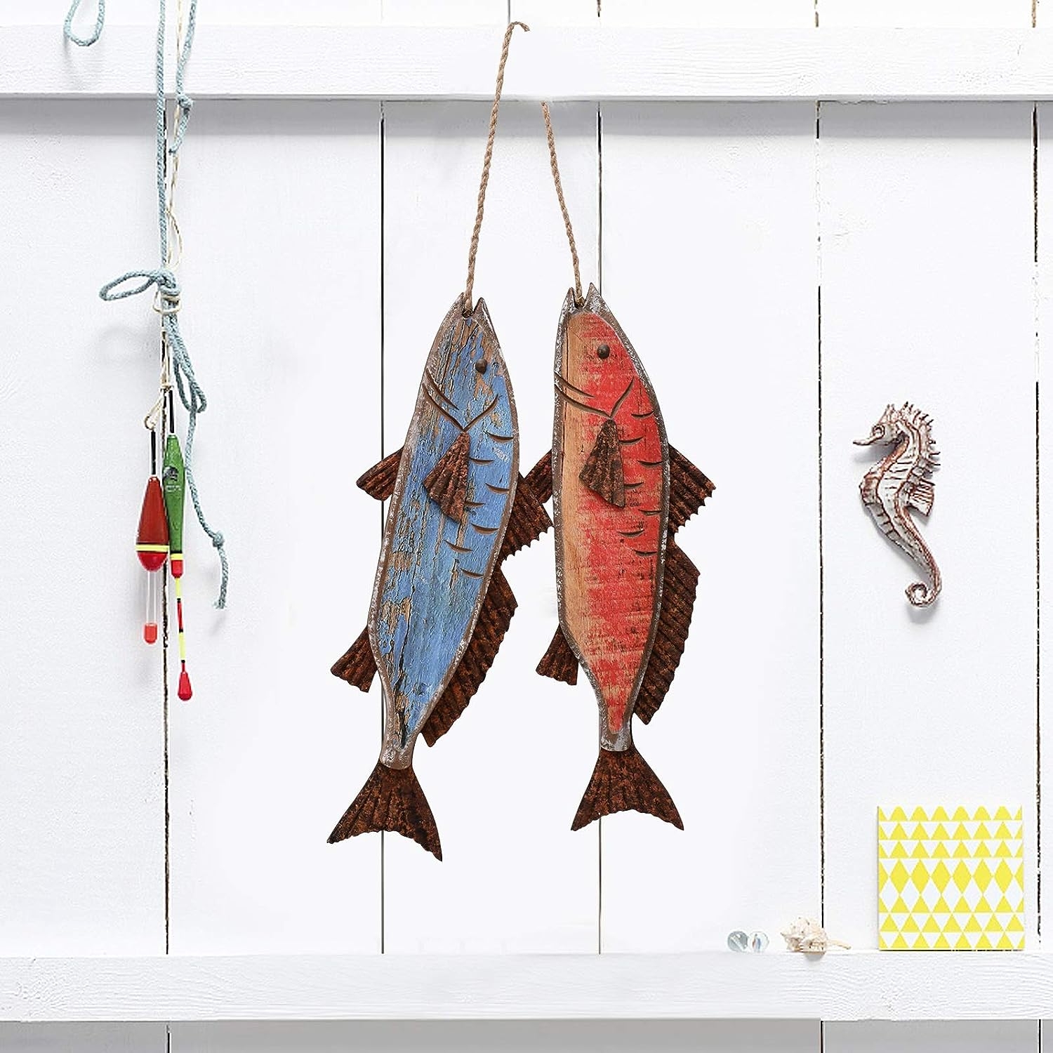 E-view Antique Wood Fish Der Derative Wooden Hanging Fish Nautical Indoor Outdoor Derations Wall Art Ornament (Set of 2) - Image 4