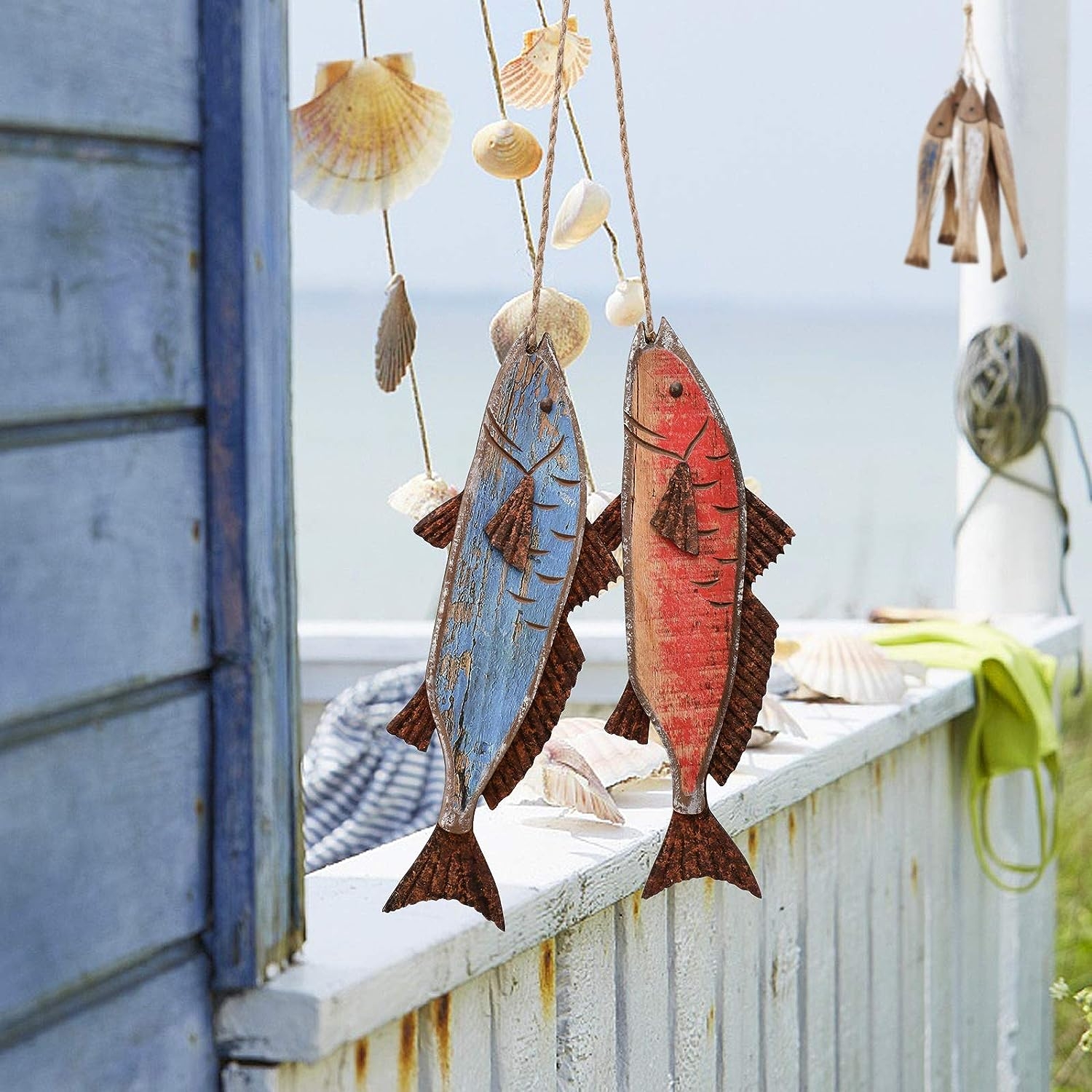 E-view Antique Wood Fish Der Derative Wooden Hanging Fish Nautical Indoor Outdoor Derations Wall Art Ornament (Set of 2) - Image 3